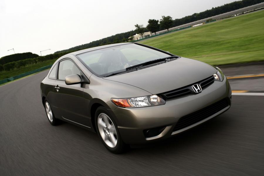  Honda Civic Coupe 2007 года  (фото 18 из 43)